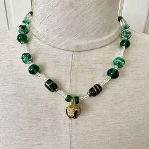 Green beaded bell necklace